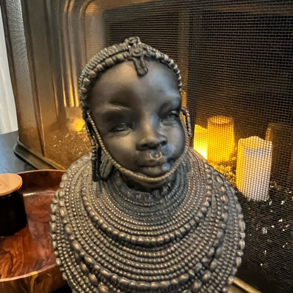 17-inch Maasai en-tito, or soul journeys, carving by Stacy Bayne. - Picture 6 of 15